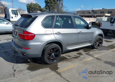 2012 BMW X5 xDrive50I z USA, uszkodzony, nr VIN 5UXZV8C5XCL422454